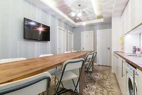 Apartment on Muchnoy pereulok