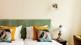 LeL Madalena GuestHouse