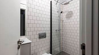 LeL Madalena GuestHouse