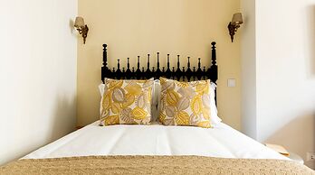 LeL Madalena GuestHouse