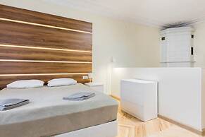 Apartment on Gorokhovaya