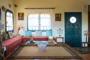 Gorgeous Stone Cottage by the sea