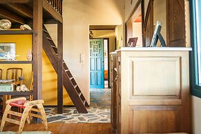 Gorgeous Stone Cottage by the sea