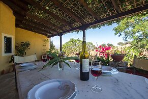 Gorgeous Stone Cottage by the sea