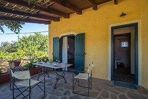 Gorgeous Stone Cottage by the sea