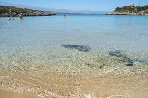 Gorgeous Stone Cottage by the sea
