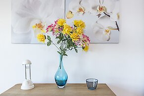 Splendid 3 Bedroom Apartment Marina View