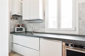 Prato della Valle Roomy Flat