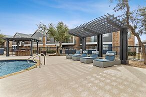 The Modern Midland Flats