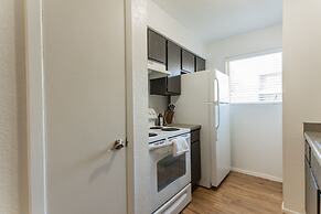 The Modern Midland Flats