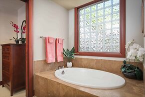 Mauna Kea Residences