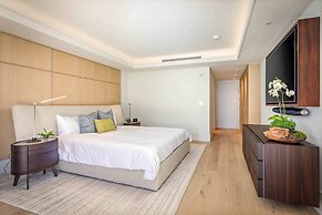 Mauna Kea Residences