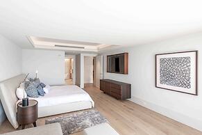 Mauna Kea Residences