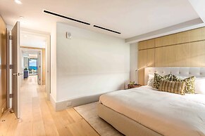 Mauna Kea Residences