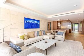 Mauna Kea Residences