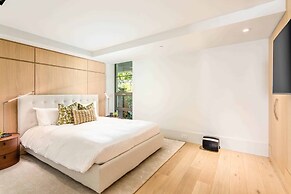 Mauna Kea Residences