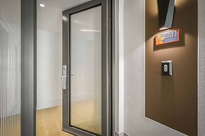 Mauna Kea Residences