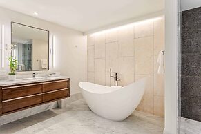 Mauna Kea Residences