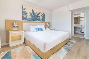 Radisson Resort Miami Beach