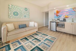 Radisson Resort Miami Beach