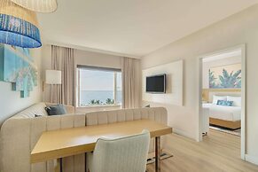 Radisson Resort Miami Beach