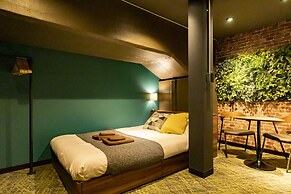 UNDER RAILWAY HOTEL AKIHABARA