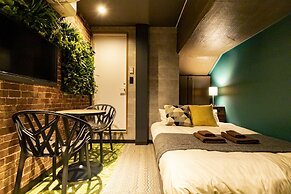 UNDER RAILWAY HOTEL AKIHABARA