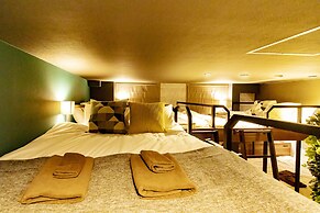 UNDER RAILWAY HOTEL AKIHABARA