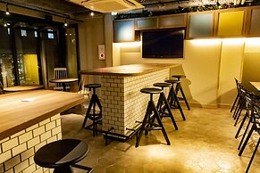 UNDER RAILWAY HOTEL AKIHABARA