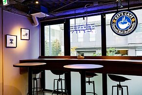 UNDER RAILWAY HOTEL AKIHABARA