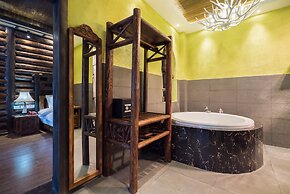 The Ritz-Man Boutique Inn Lijiang
