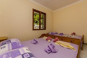 Apartments Oaza