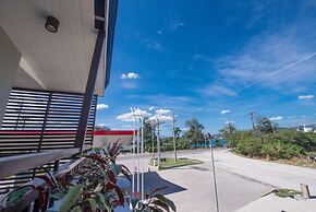 Bumble V Hotel Subic