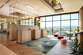 Crowne Plaza Adelaide by IHG