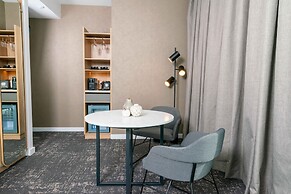 Crowne Plaza Adelaide by IHG