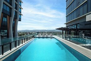 Crowne Plaza Adelaide by IHG