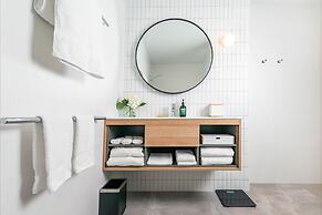 Crowne Plaza Adelaide by IHG