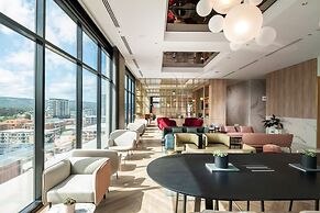 Crowne Plaza Adelaide by IHG