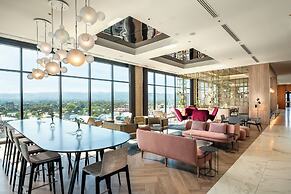 Crowne Plaza Adelaide by IHG