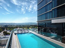 Crowne Plaza Adelaide by IHG