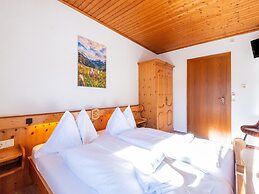 Detached Holiday Home in Salzburg near Ski Area with Sauna