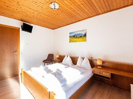 Detached Holiday Home in Salzburg near Ski Area with Sauna