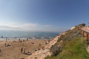 Apartamento Albatros  by Iberplaya