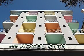 Hotel City