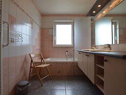 Spacious Holiday Home in Ovifat With Terrace