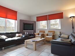 Spacious Holiday Home in Ovifat With Terrace