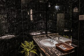 Sea Horse Hotel and Spa