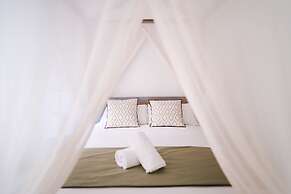 Apartamentos La Guarida 1820