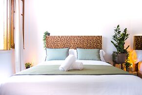 Apartamentos La Guarida 1820