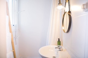 Apartamentos La Guarida 1820